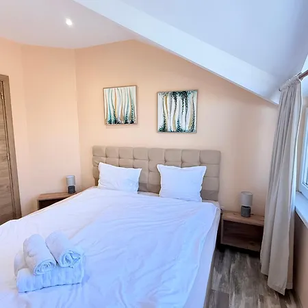 Center The Quiet Luxury 5 Appartement *